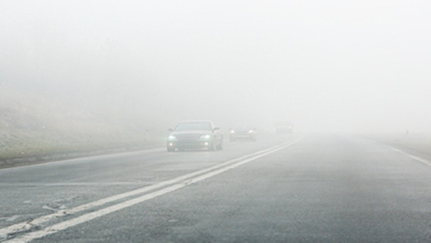 How to drive safely in fog