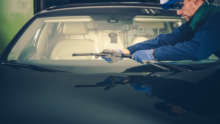 How to change windshield wipers