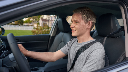 No car, no problem. Teens learning to drive with a video game.