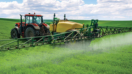 Ayudamos a los agricultores a protegerse de la responsabilidad civil por la aplicación de productos químicos
